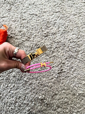 Hermès Clic H Bracelets Pink & Gold